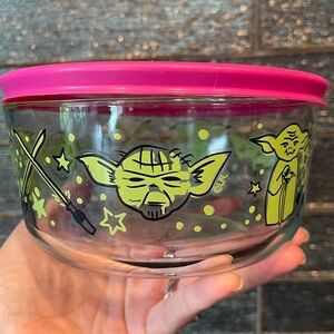Pyrex Star Wars Yoda Bowl Decorated Glass Storage Container Starwars Lightsaber